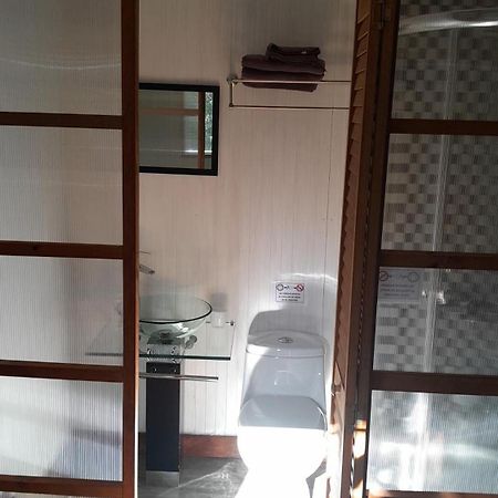 Hostal La Minga Chaiten Ngoại thất bức ảnh